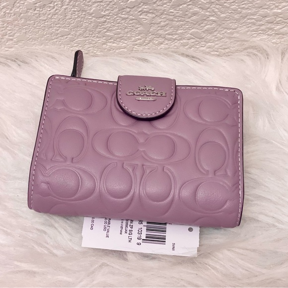 NWT COACH CZ341 Medium Corner Zip Wallet in Signature Leather Jasmine - Picture 3 of 12